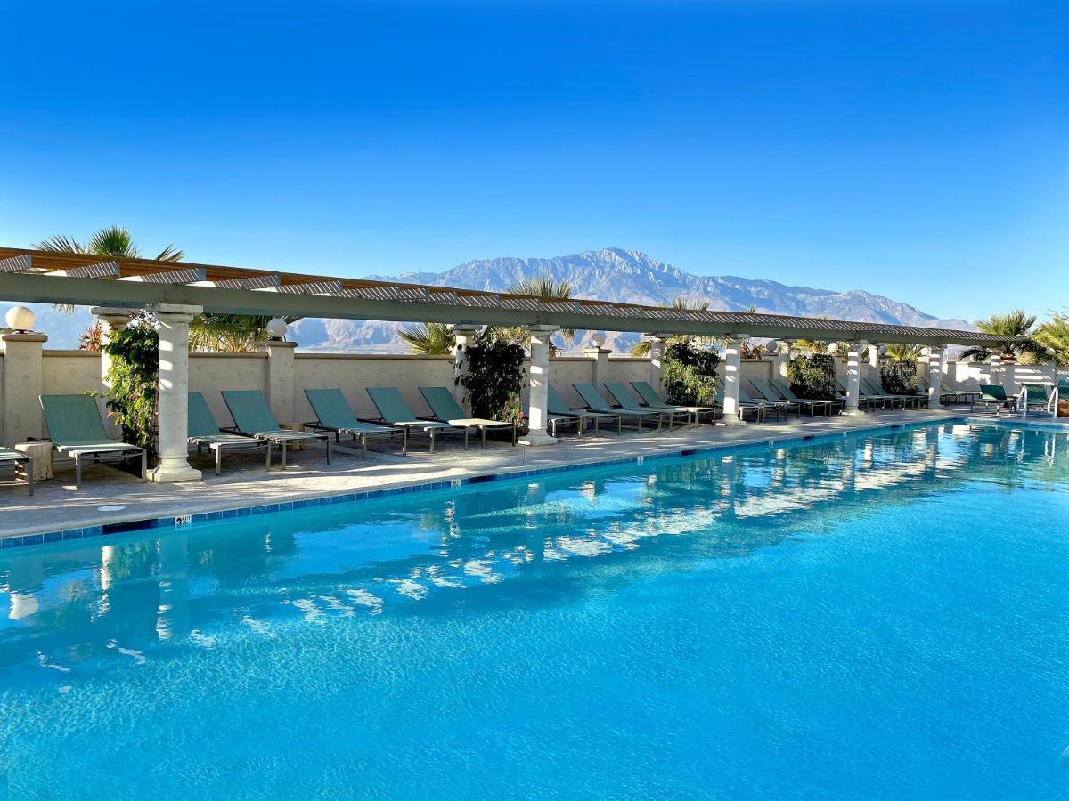 Azure Palm Hot Springs Hotel Desert Hot Springs Exterior foto